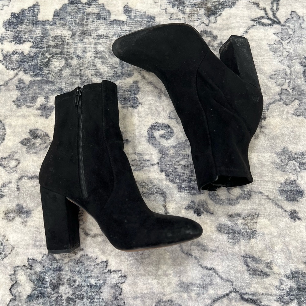 Black suede Aldo bootie